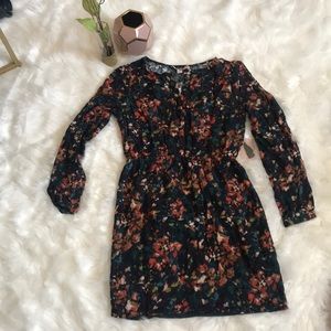 ⚡️🔥FLASH SALE Forever 21 Floral Dress -Size M NWT